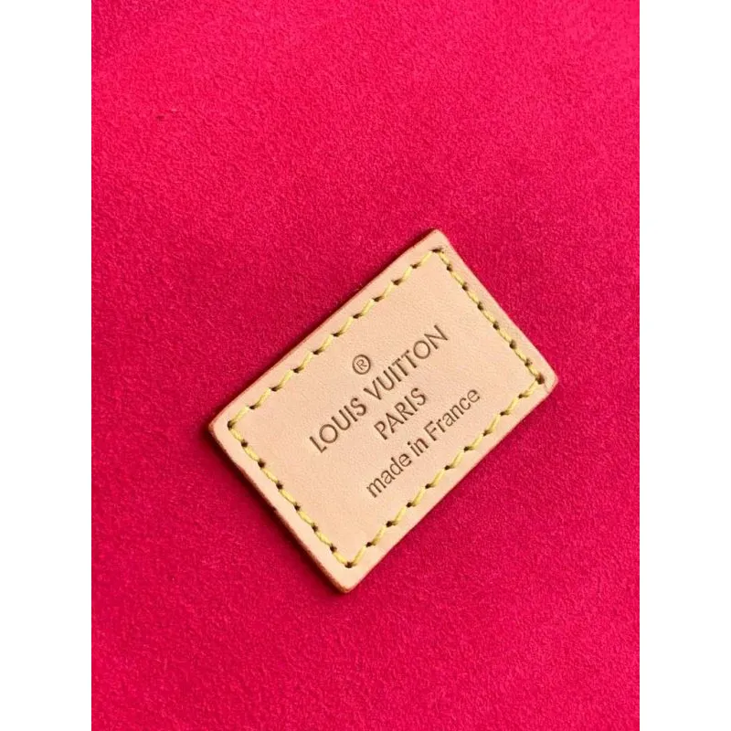 Louis Vuitton M13513 Jewelry Box Monogram LV M20040 Rose Red