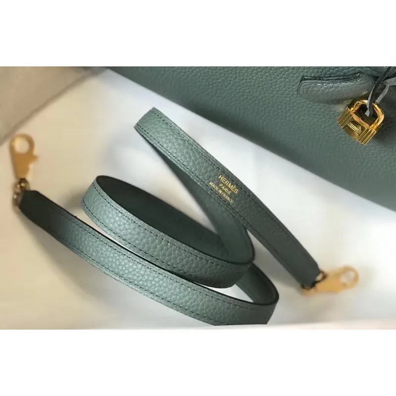 Kelly 25cm Retourne Bag In Vert Amande Clemence Leather