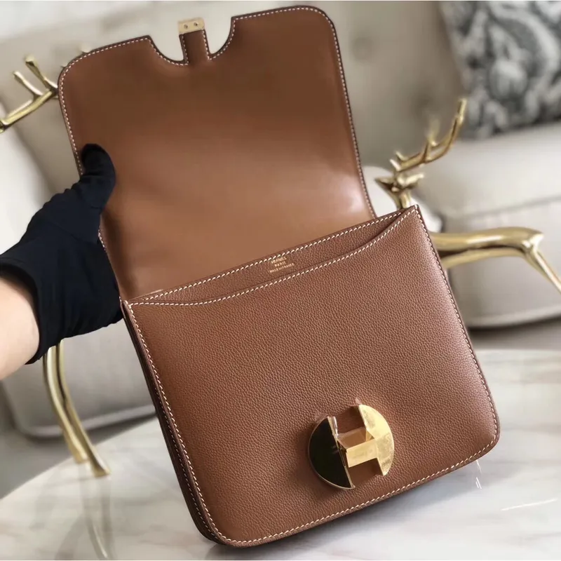 Hermes 2002 20cm Bag In Gold Evercolor Calfskin