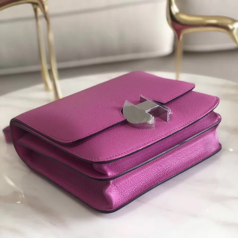 Hermes 2002 20cm Bag In Magnolia Evercolor Calfskin