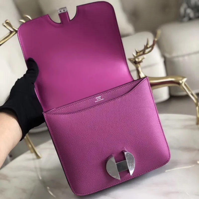 Hermes 2002 20cm Bag In Magnolia Evercolor Calfskin