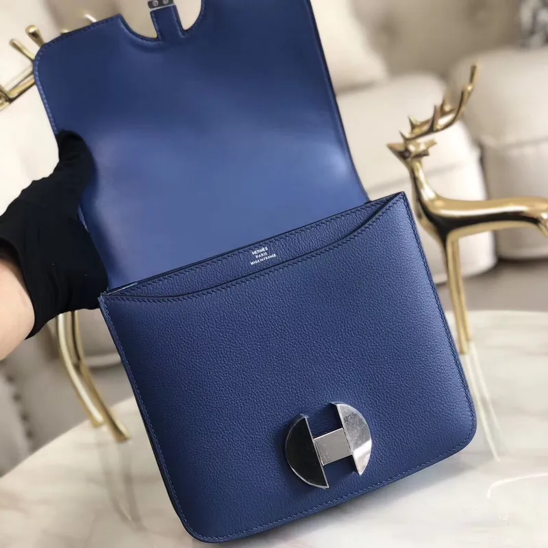 Hermes 2002 20cm Bag In Blue Brighton Evercolor Calfskin
