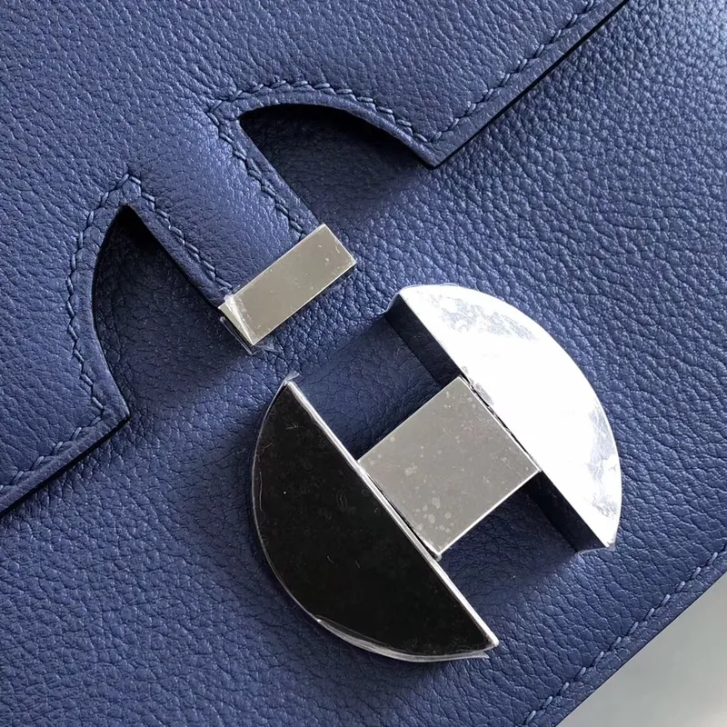 Hermes 2002 20cm Bag In Blue Brighton Evercolor Calfskin