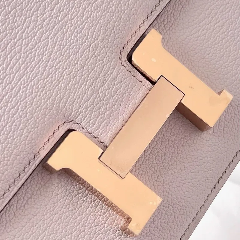Hermes Constance 1 18 Mirror Bag In Mauve Pale Chevre Mysore Leather
