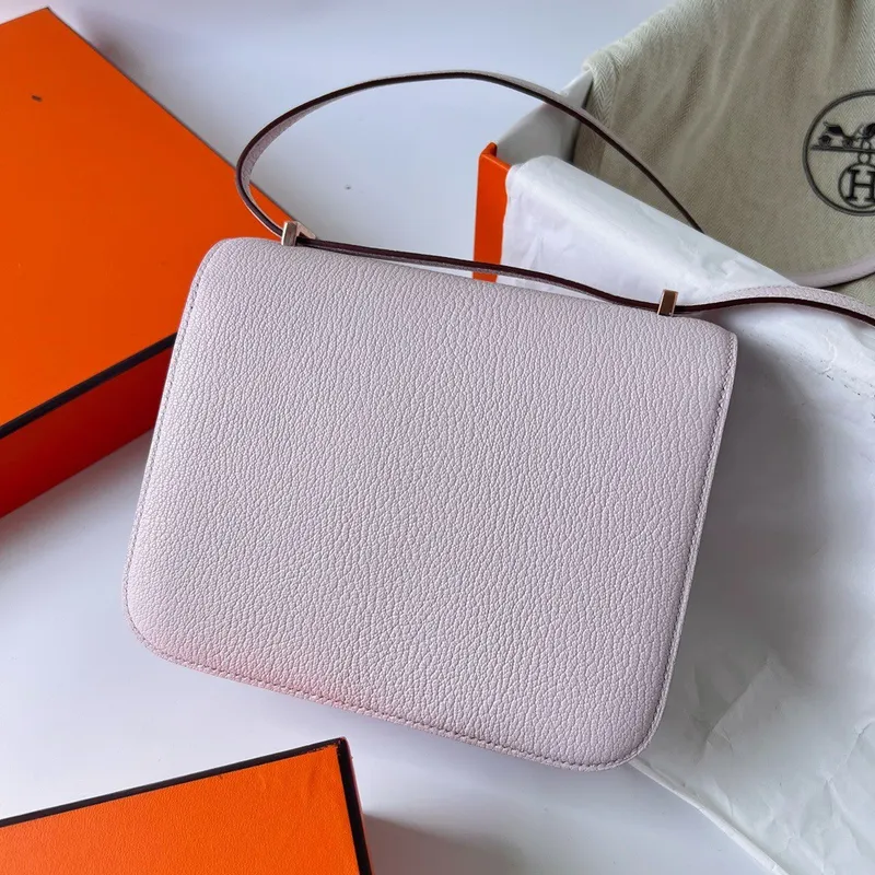 Hermes Constance 18 Handmade Bag In Mauve Pale Chevre Mysore Leather