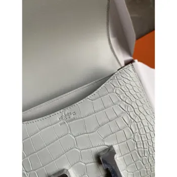 Hermes Constance 18 Handmade Bag in Gris Neve Matte Alligator Leather
