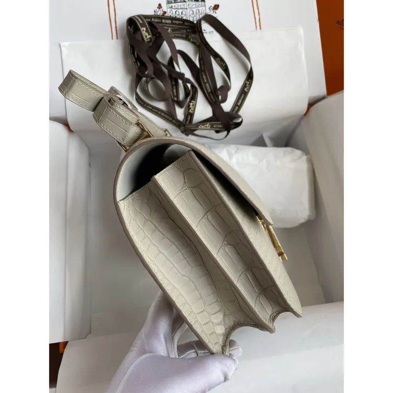 Hermes Constance 24 Handmade Bag in Pearl Grey Matte Alligator Leather