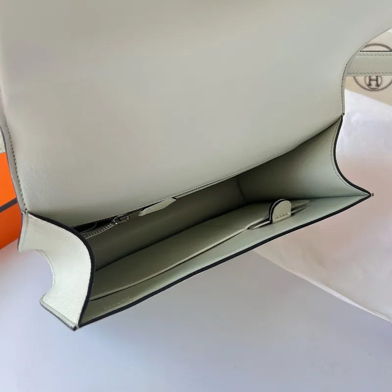 Hermes Constance 1 24 Mirror Bag In Vert Fizz Epsom Calfskin