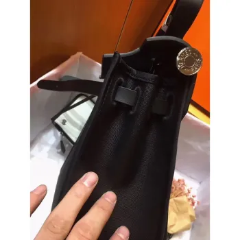 Hermes Herbag Zip 31cm Bag In Black Leather And Toile