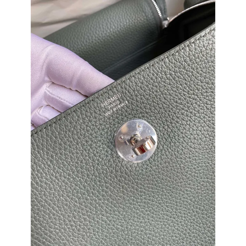 Hermes Lindy 26 Handmade Bag In Vert Amande Clemence Leather
