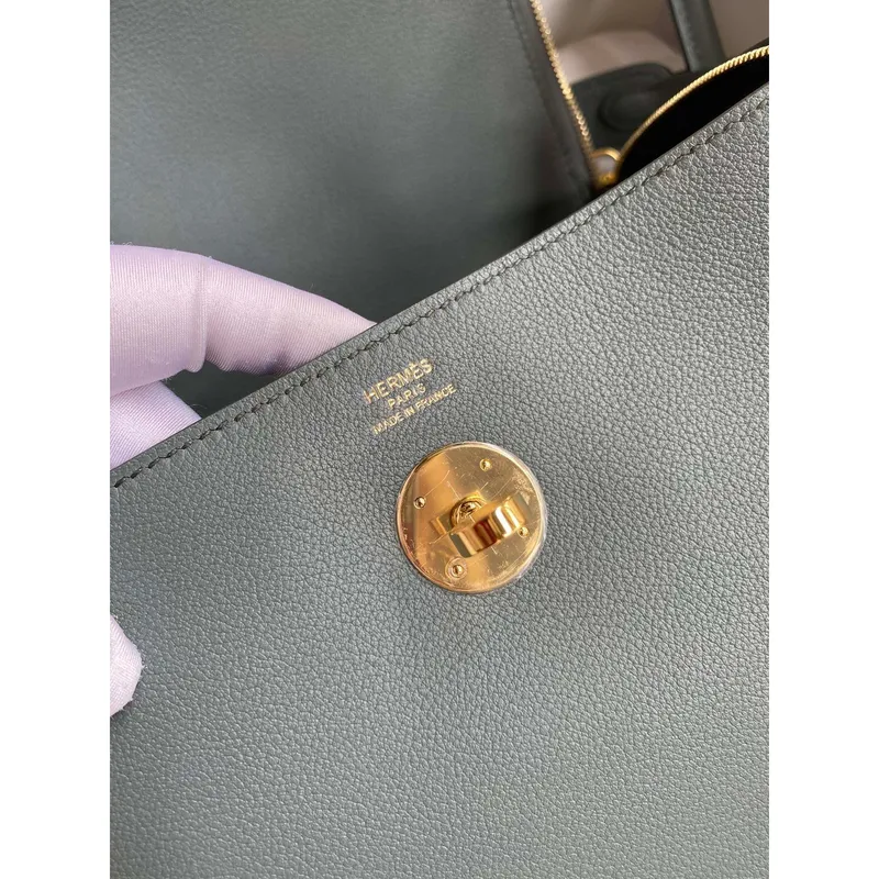 Hermes Lindy 26 Handmade Bag In Vert Amande Evercolor Leather