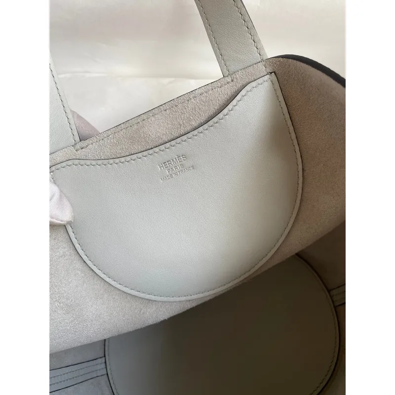 Hermes In The Loop 18 Handmade Bag in Pearl Grey Clemence Leather