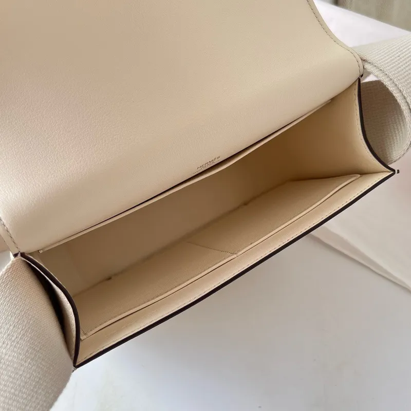 Hermes Geta Handmade Bag In Nata Chevre Mysore Leather