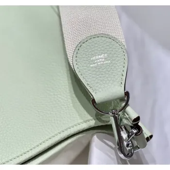 Hermes Evelyne III 29 Bag in Vert Fizz Clemence Leather