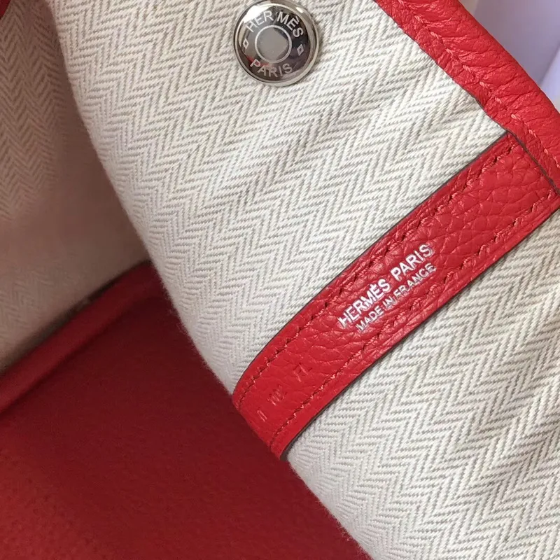 Hermes Garden Party 36 Bag In Red Clemence Leather