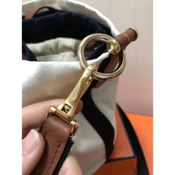 Hermes Grooming Bucket Bag In White Canvas