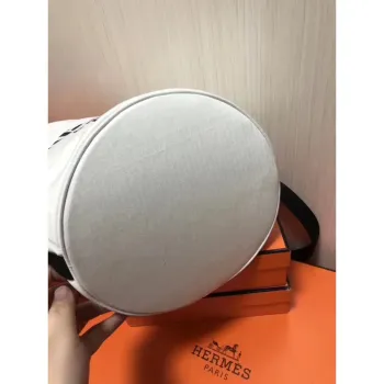 Hermes Grooming Bucket Bag In White Canvas