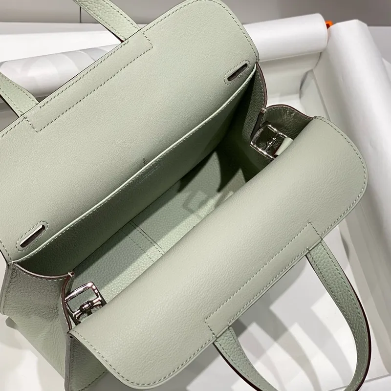 Hermes Halzan 25 Bag in Vert Fizz Clemence Leather