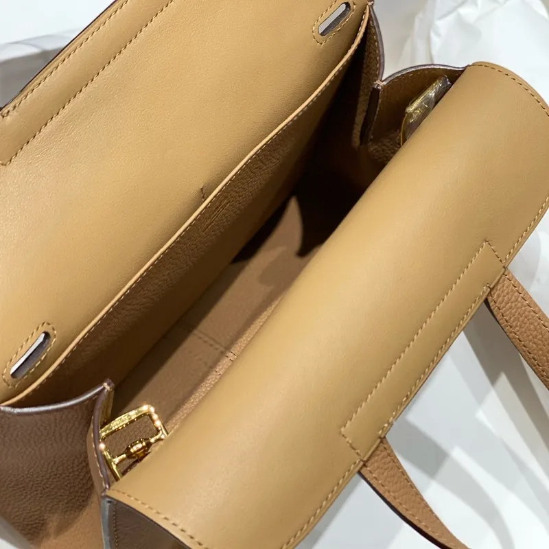 Hermes Halzan 25 Bag in Chai Clemence Leather