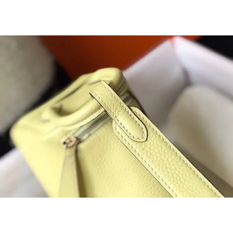 Hermes Mini Lindy Bag In Jaune Poussin Clemence Leather
