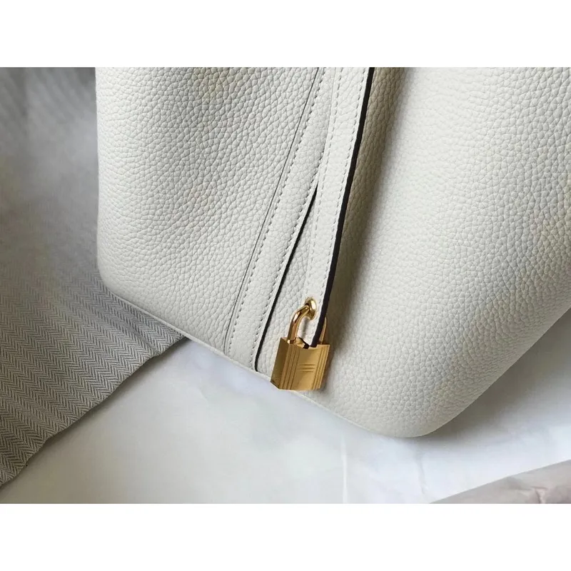 Hermes Picotin Lock 22 Bag In Beton Clemence Leather