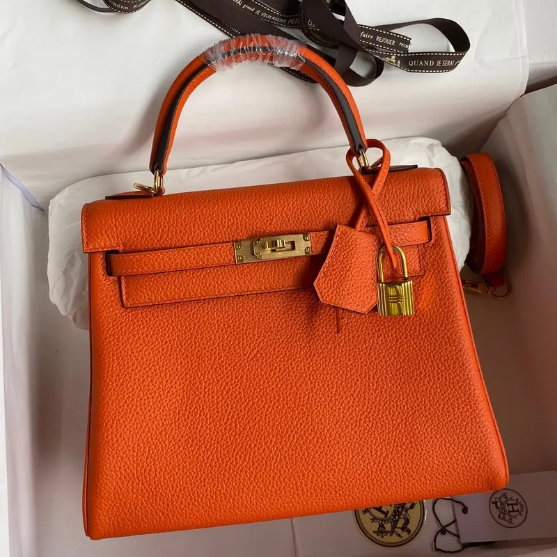 Kelly Retourne 25 Handmade Bag In Orange Clemence Leather