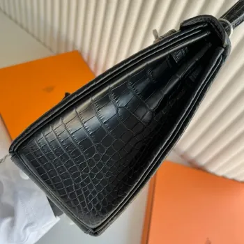 Kelly 25 Retourne Handmade Bag in Black Alligator Leather