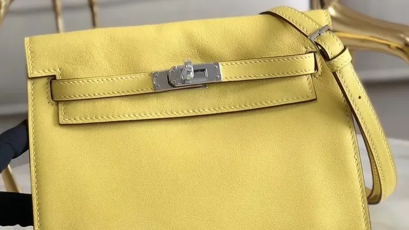 Hermes Jaune Swift Kelly Danse Bag — Refined Craftsmanship Meets Modern Wearability
