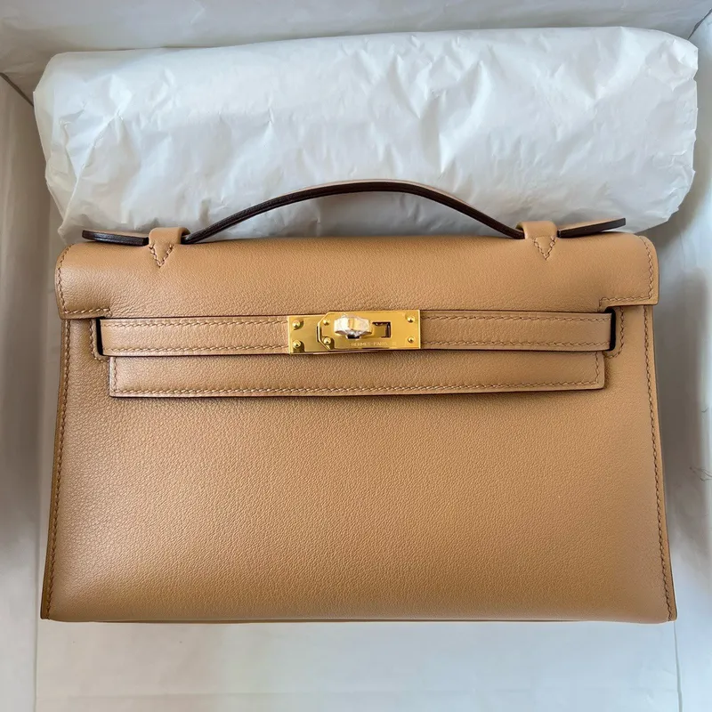 Kelly Pochette Handmade Bag In Chai Swift Calfskin