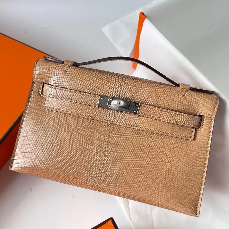 Kelly Pochette Handmade Bag In Chai Lizard Skin