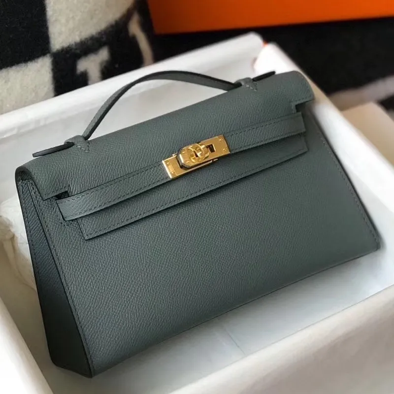 Kelly Pochette Bag In Vert Amande Epsom Leather