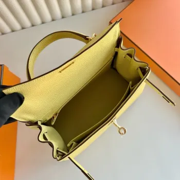 Kelly Retourne 25 Handmade Bag in Jaune Poussin Clemence Leather