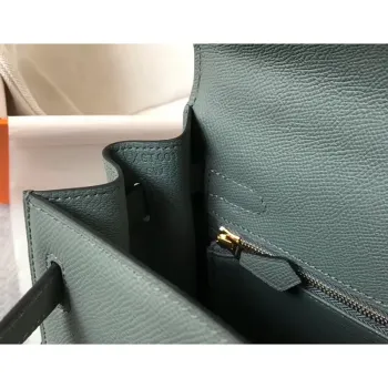 Hermes Vert Amande Epsom Kelly 28cm Sellier Bag GHW