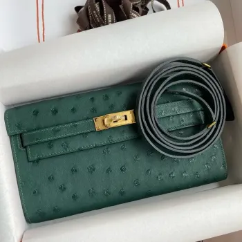 Kelly Classique To Go Wallet in Malachite Ostrich Leather