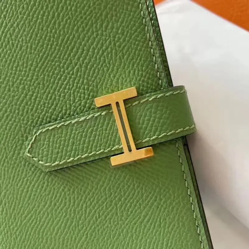 Hermes Bearn Compact Wallet In Vert Criquet Epsom Leather