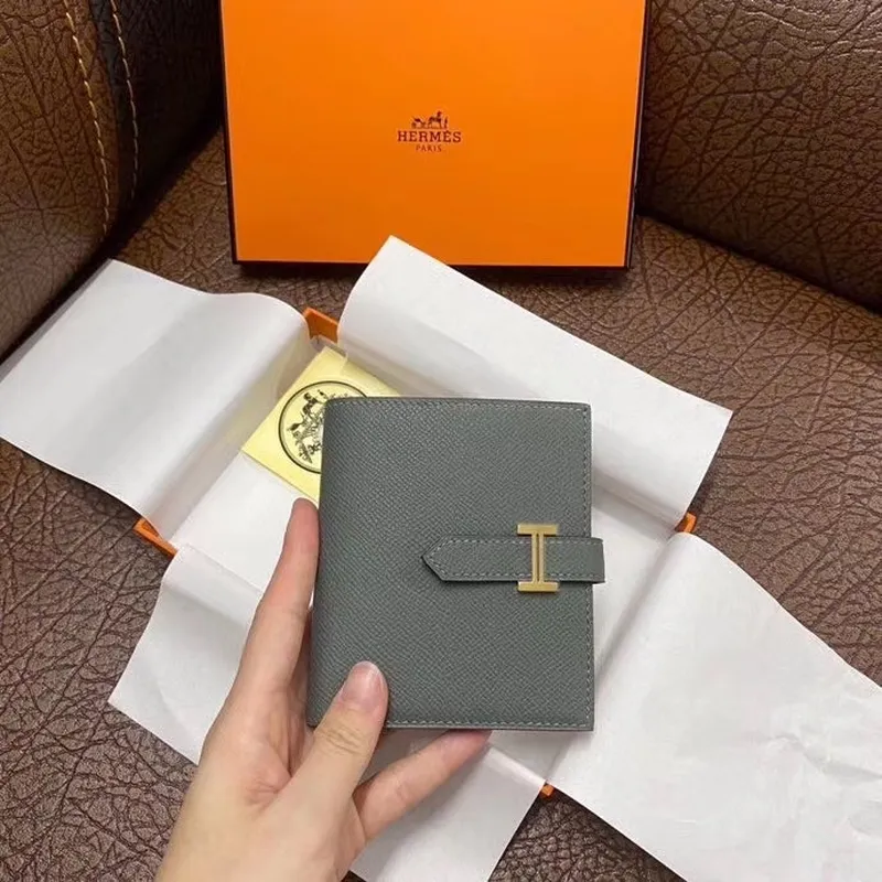 Hermes Bearn Compact Wallet In Vert Amande Epsom Leather