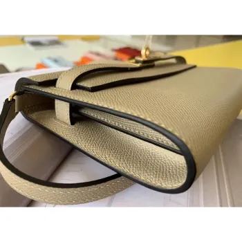 Kelly Classique To Go Wallet In Tourterelle Epsom Calfskin