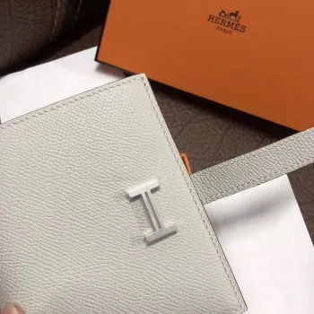 Hermes Bearn Compact Wallet In Pearl Grey Epsom Leather