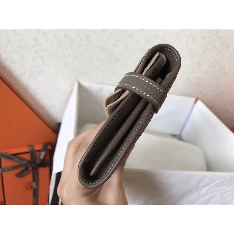Kelly Classic Long Wallet In Etoupe Clemence Leather