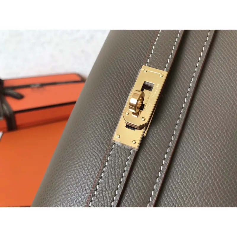 Kelly Classic Long Wallet In Taupe Epsom Leather