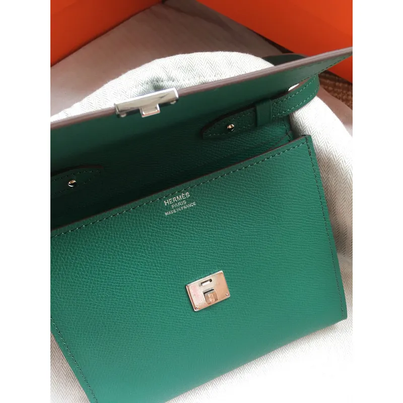 Hermes Green Clic 16 Wallet With Strap