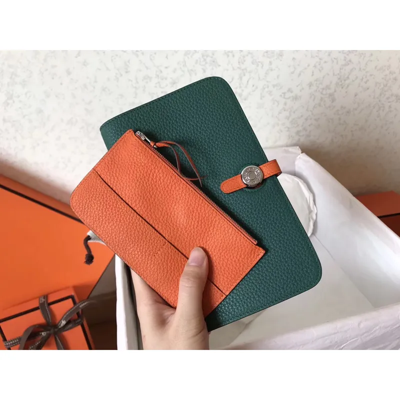 Hermes Bicolor Dogon Duo Wallet In Malachite/Orange Leather