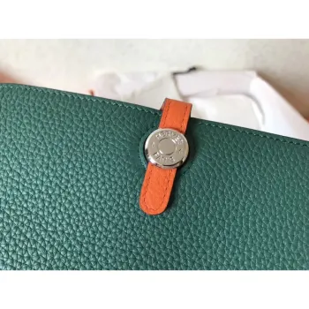 Hermes Bicolor Dogon Duo Wallet In Malachite/Orange Leather